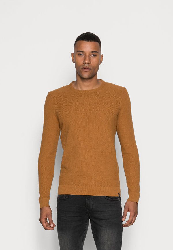 Pier One by Zalando