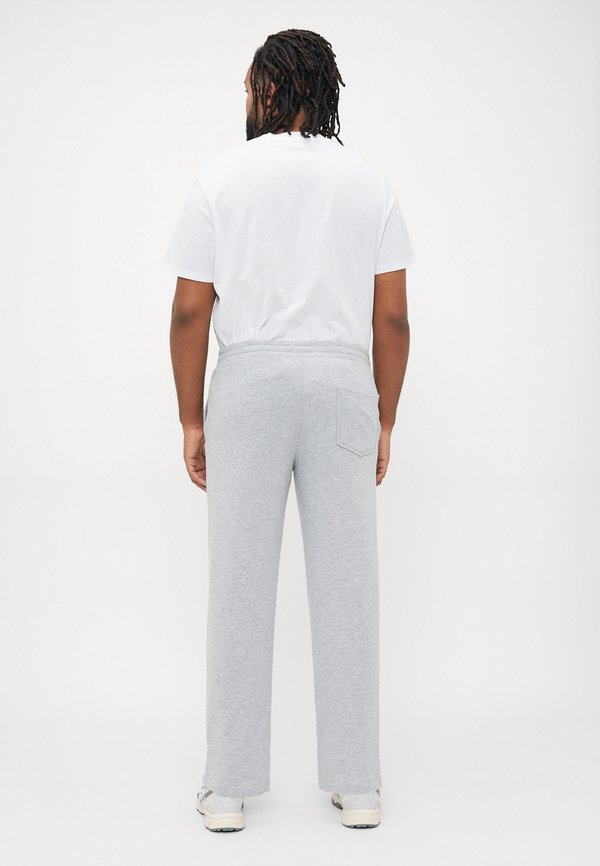 Pier One by Zalando