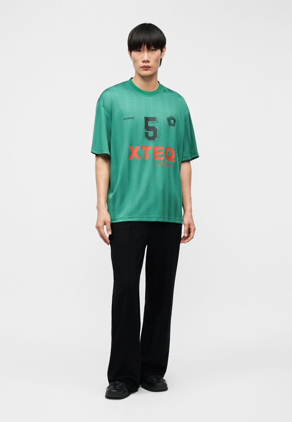 Han Kjøbenhavn LOGO TRAINING TROUSERS