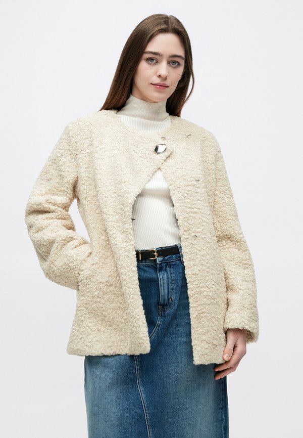 DAY Birger et Mikkelsen PALLE MODERN FLUFF