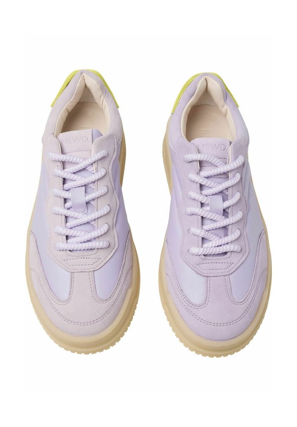 NEWD. SNEAKER