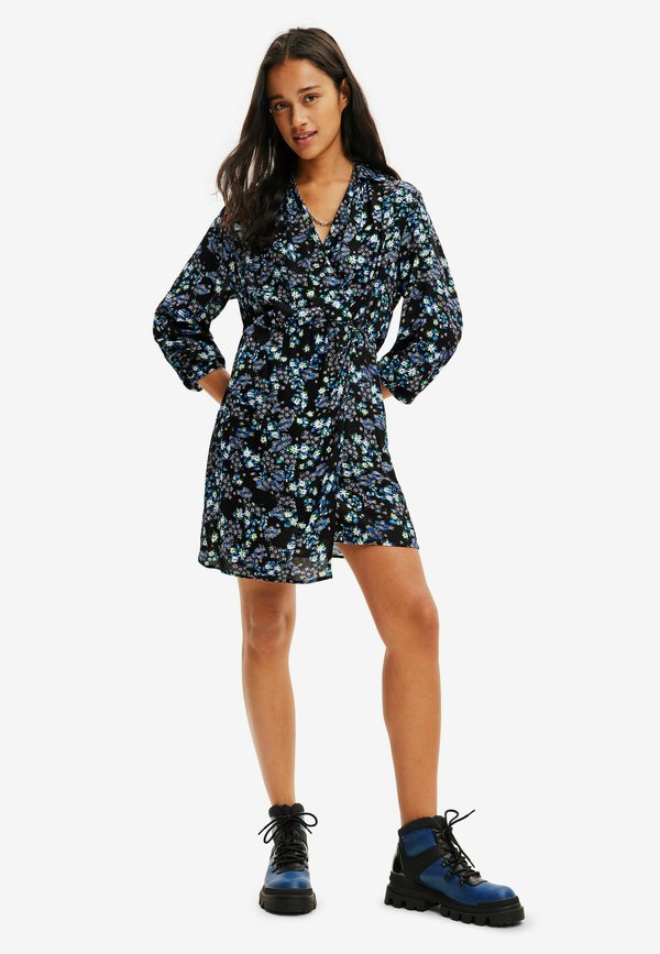 Desigual SHORT FLORAL WRAP