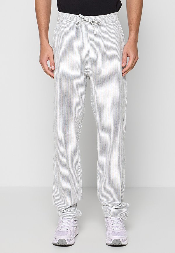 Lindbergh RELAXED FIT