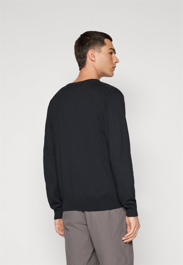 Cross Sportswear GARY