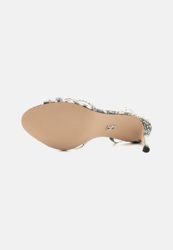 Steve Madden NILES