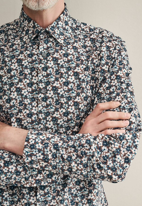 Next REGULAR FIT - SIGNATURE SINGLE CUFF MADE FROM PRINTED IN ITALY