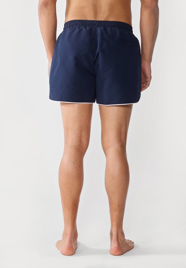 Pier One by Zalando