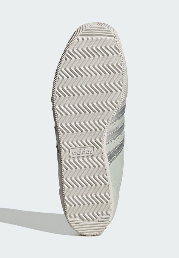 adidas Originals JAPAN W