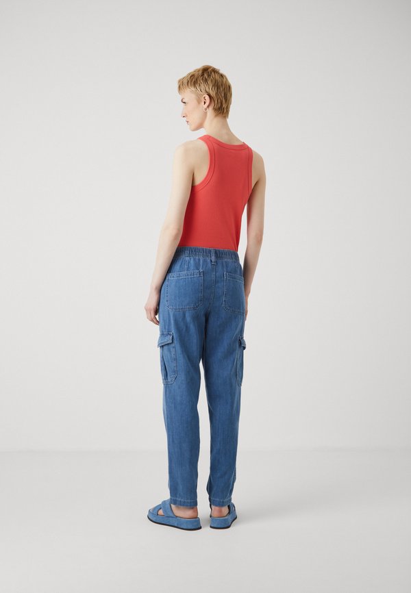 Gap Tall EASY