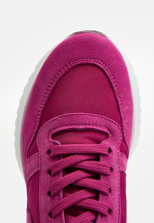 Kennel + Schmenger PULL