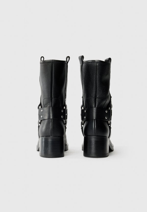 KARL LAGERFELD BROOKLYN