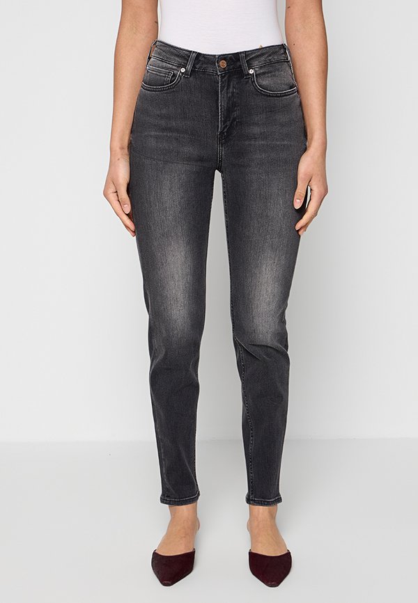 Scotch & Soda