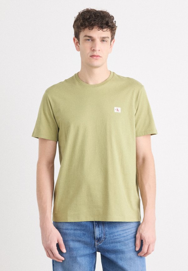 Calvin Klein Jeans Basic T-shirt - cedar