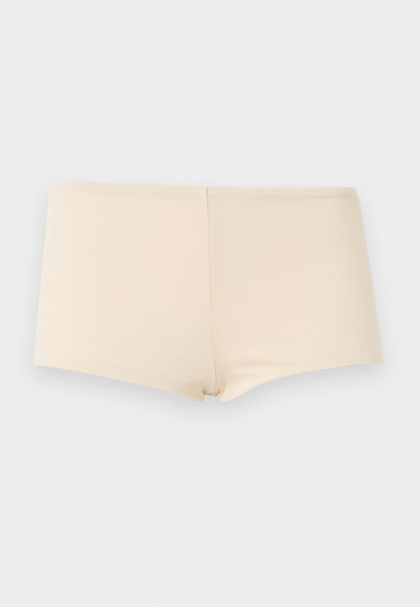 Undress Code LILIA