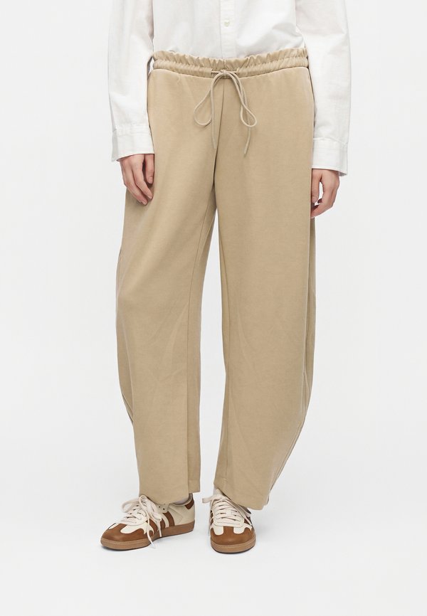 adidas Originals BARREL PANTS - Tracksuit bottoms - beige