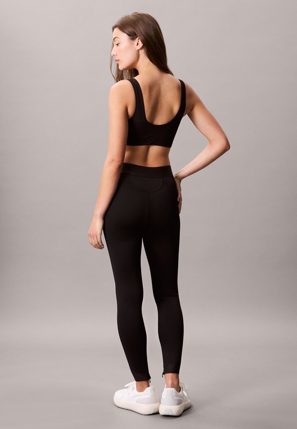Calvin Klein SPORT INTENSE POWER MEDIUM BRA