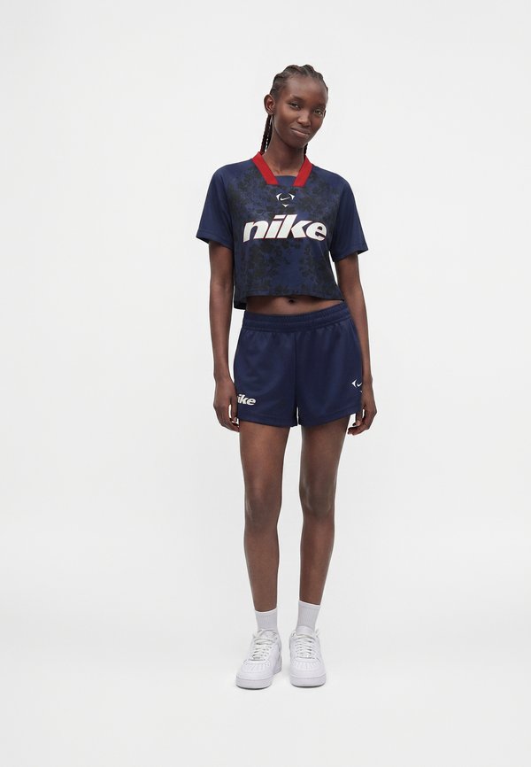 Nike Sportswear