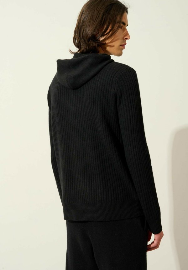 Authentic Cashmere BENDT