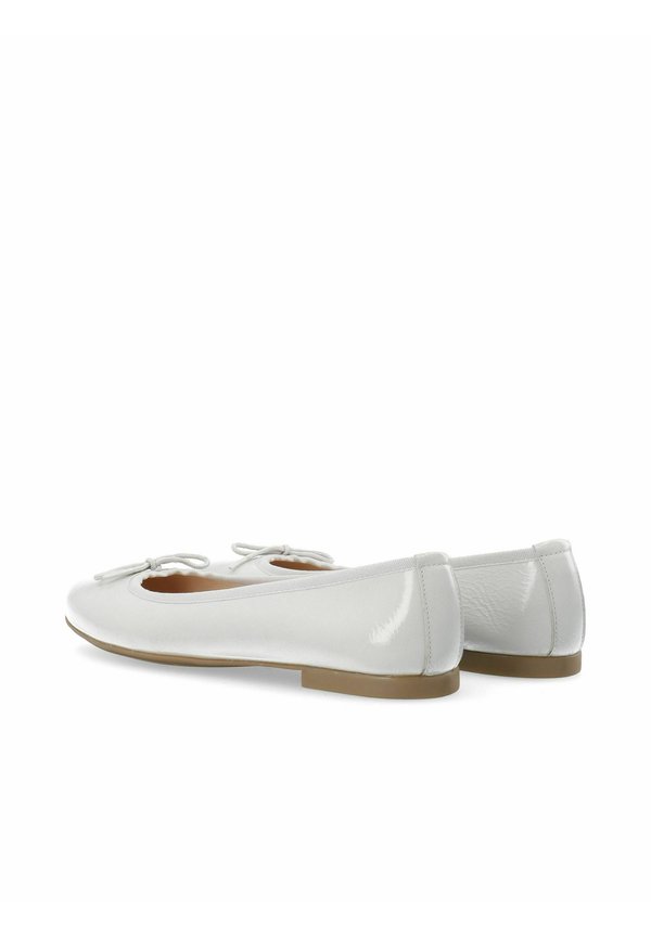 Bianco Ballet flats BIAMADISON