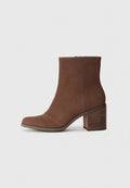 TOMS EVELYN