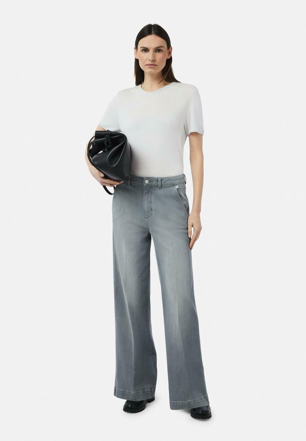 comma casual identity KURZÄRMELIGER MIT ROLLSAUM