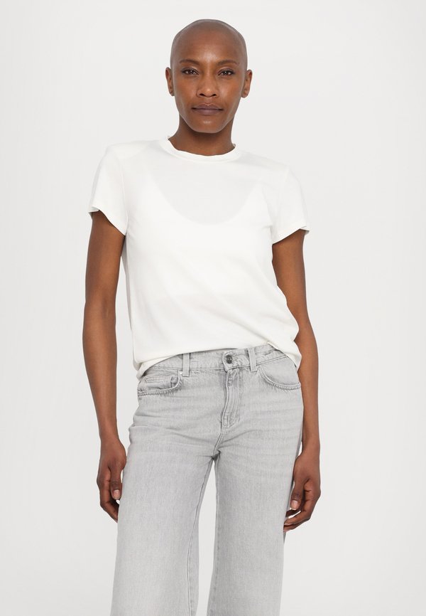 DESIGNERS REMIX MODENA TEE