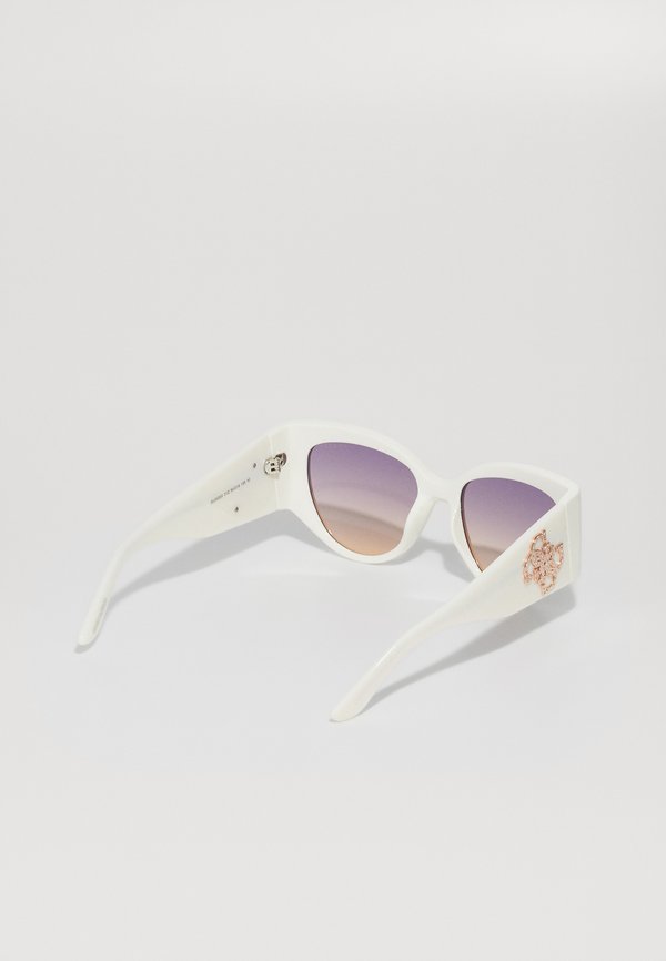 Guess GU00202