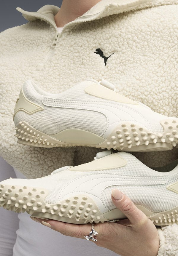 Puma MOSTRO OG PRIME UNISEX - Trainers - warm white-alpine snow