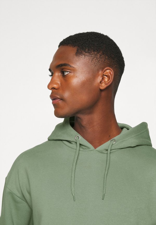 Pier One by Zalando