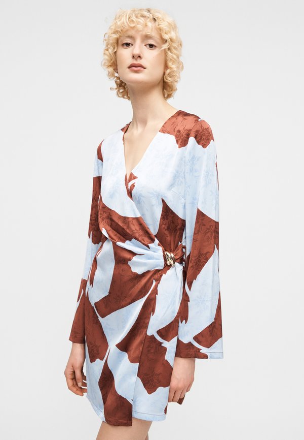 ONLY ONLFREYLIA CHIGO SHORT WRAP DRESS