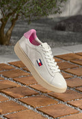 Tommy Jeans ARCHIVE COURT LEATHER TRAINERS