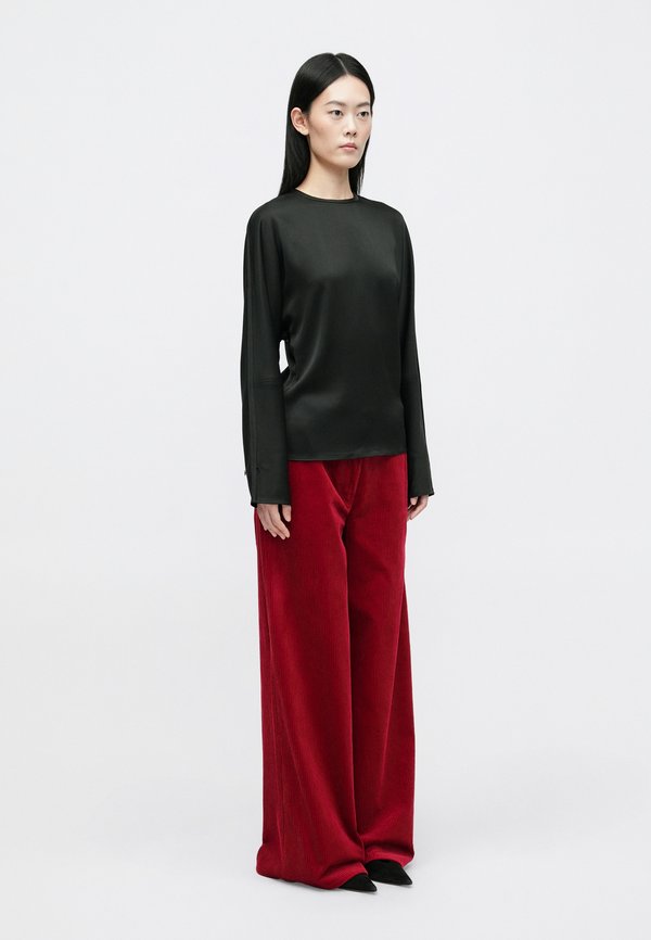 Filippa K BATWING