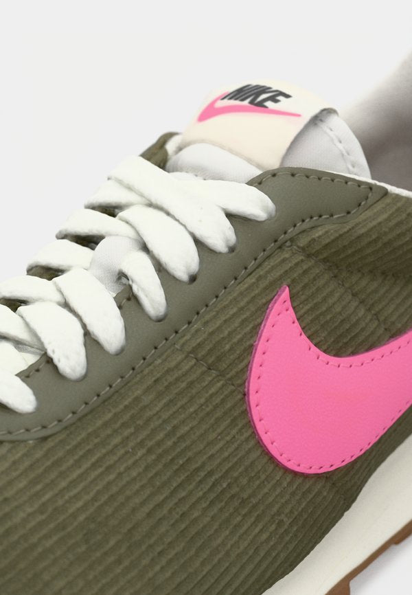 Nike Sportswear LD 1000