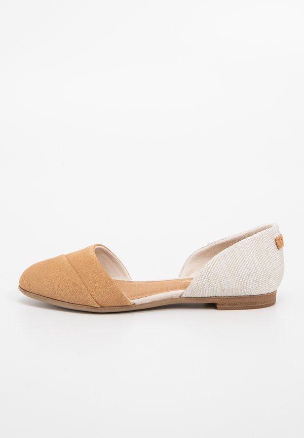 TOMS DORSAY