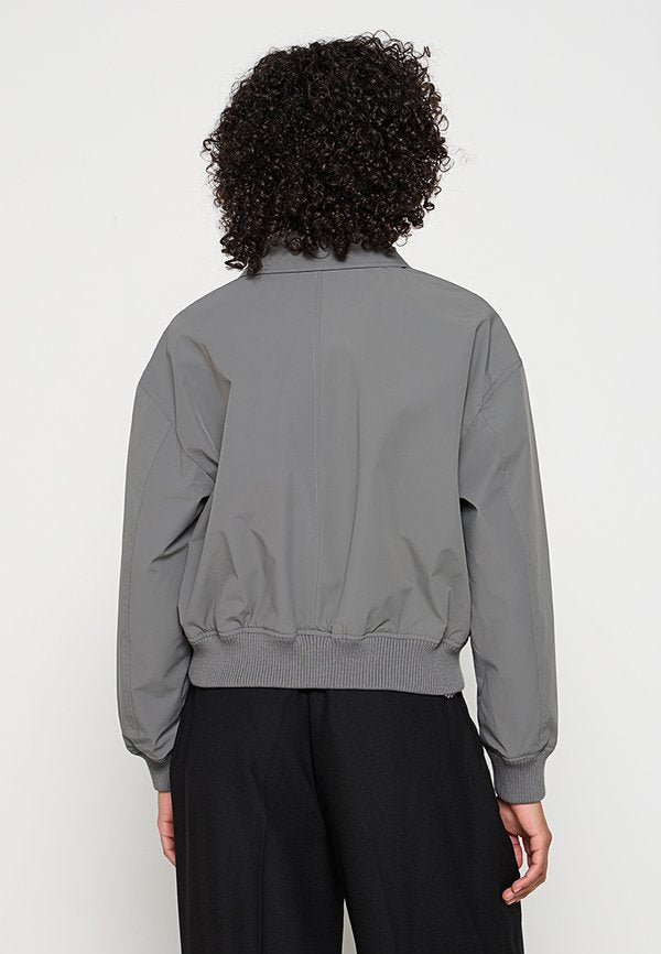 DKNY