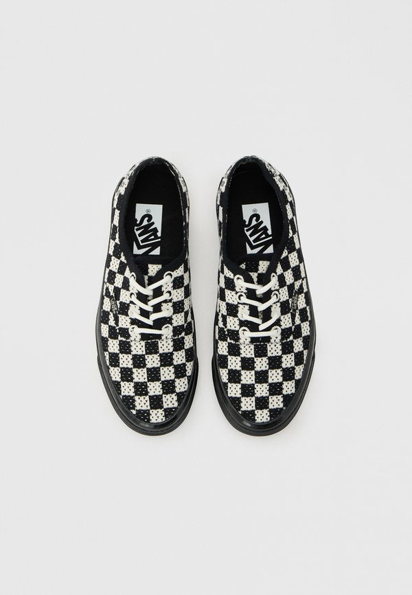 Vans PREMIUM AUTHENTIC 44 EK