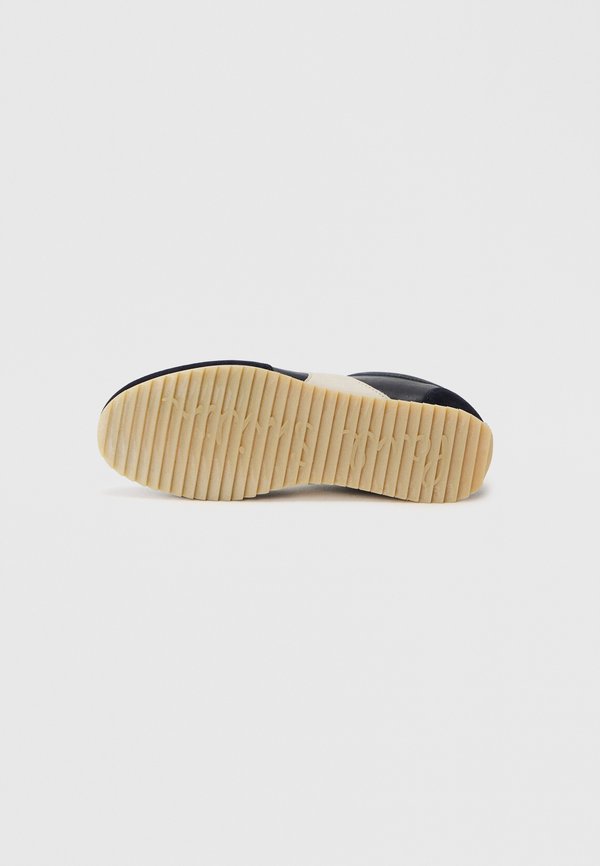 Paul Smith MENS CHILLY