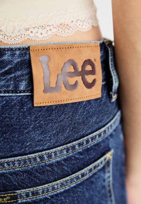 Lee RIDER RELAXED FIT