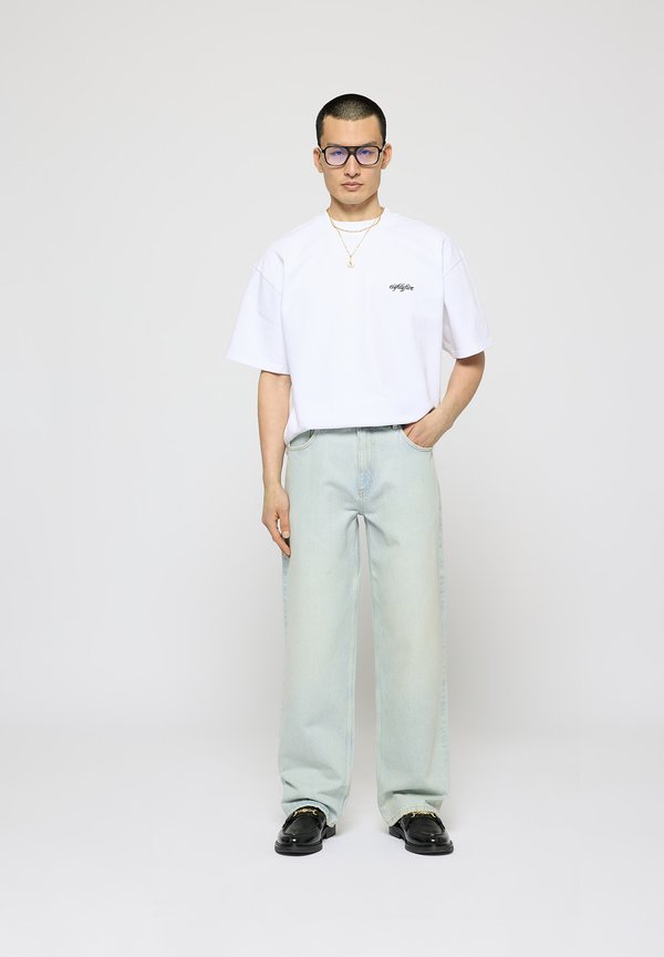 EIGHTYFIVE RELAXED FIT