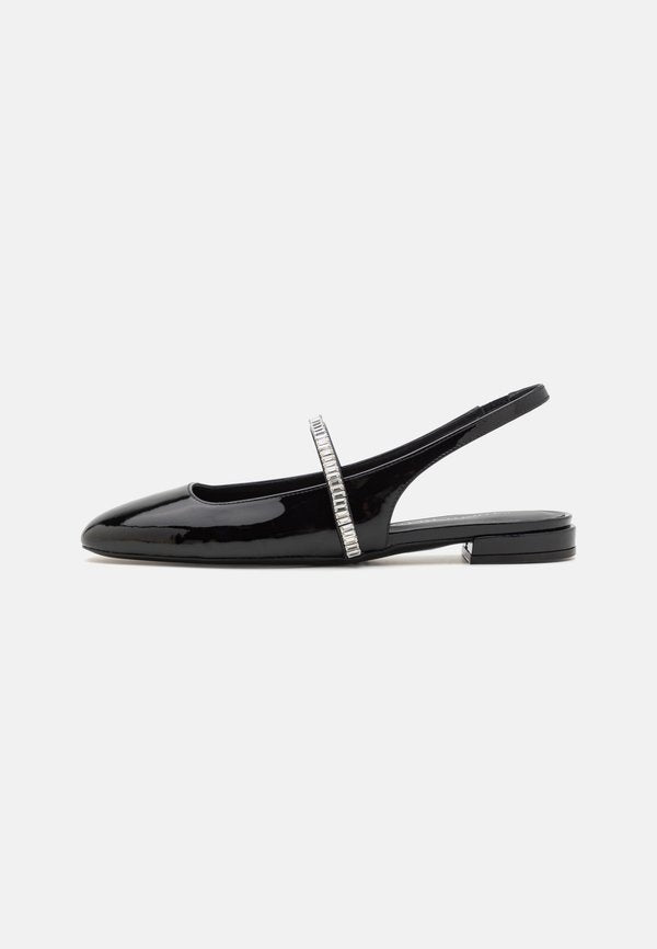 Stuart Weitzman STEFANIE FLAT