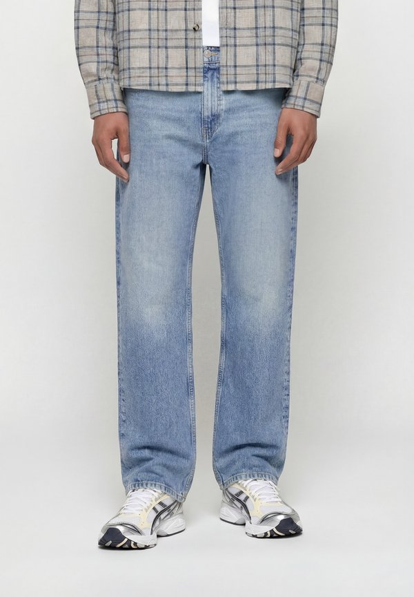 EIGHTYFIVE DISTRESSED