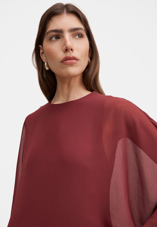 Forever New IRENA SHEER CAPE MINI