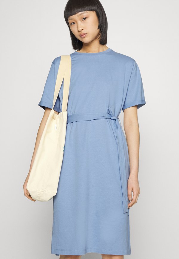 Vero Moda Petite VMOLIVA O NECK SLIT DRESS