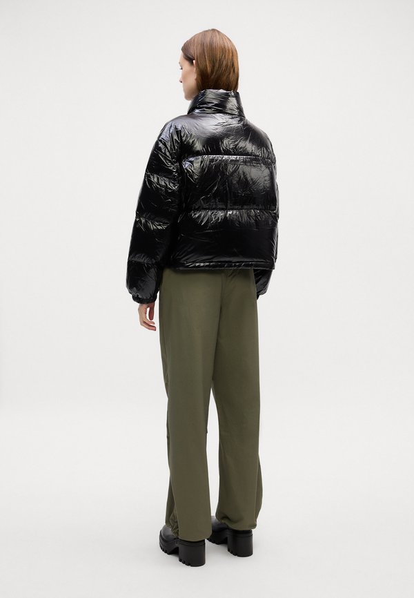 Calvin Klein Jeans HIGH SHINE CROP JACKET