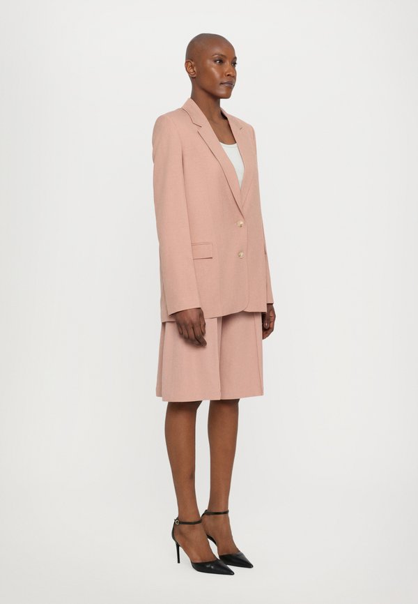 AERON TONKA BLAZER