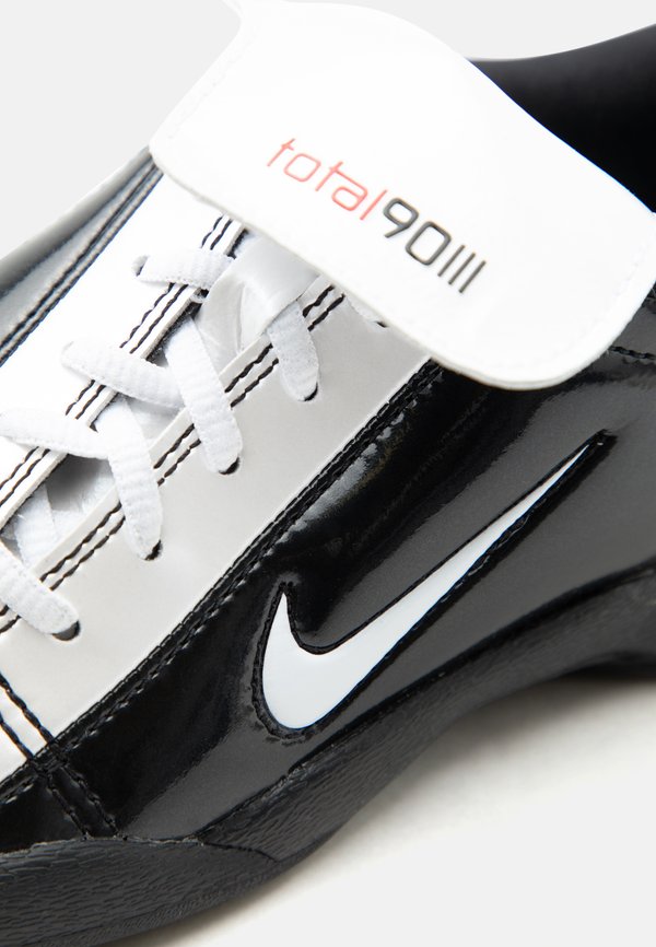 Nike Sportswear T90 SE