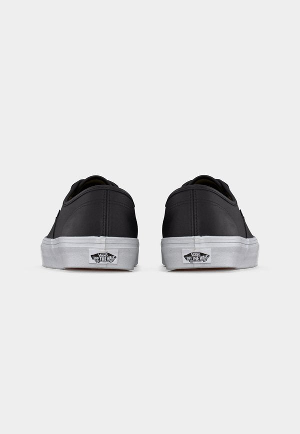 Vans AUTHENTIC