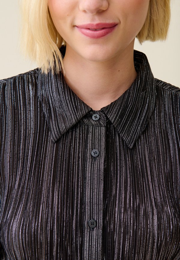 Claudie Pierlot CASSIEPLISSELUREX