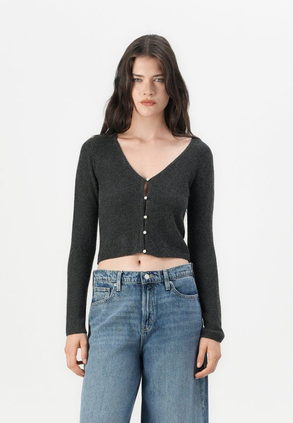 ONLY ONLRICA LIFE V NECK PEARLCARD