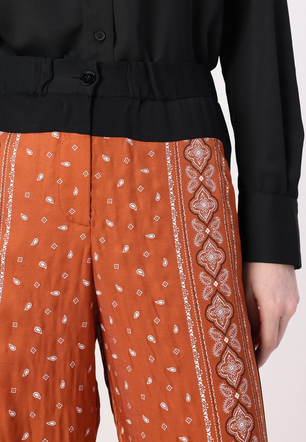 Pinko SPIRITO PANTALONE STAMPA BANDANA CON GEORGETTE